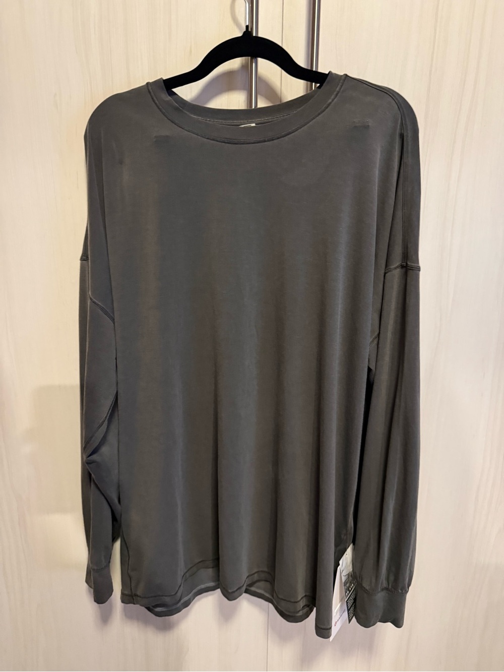 NWT Lululemon EasySet Relaxed Long Sleeve Shirt Wash Dilute Wash Graphite Grey - Picture 6 of 7